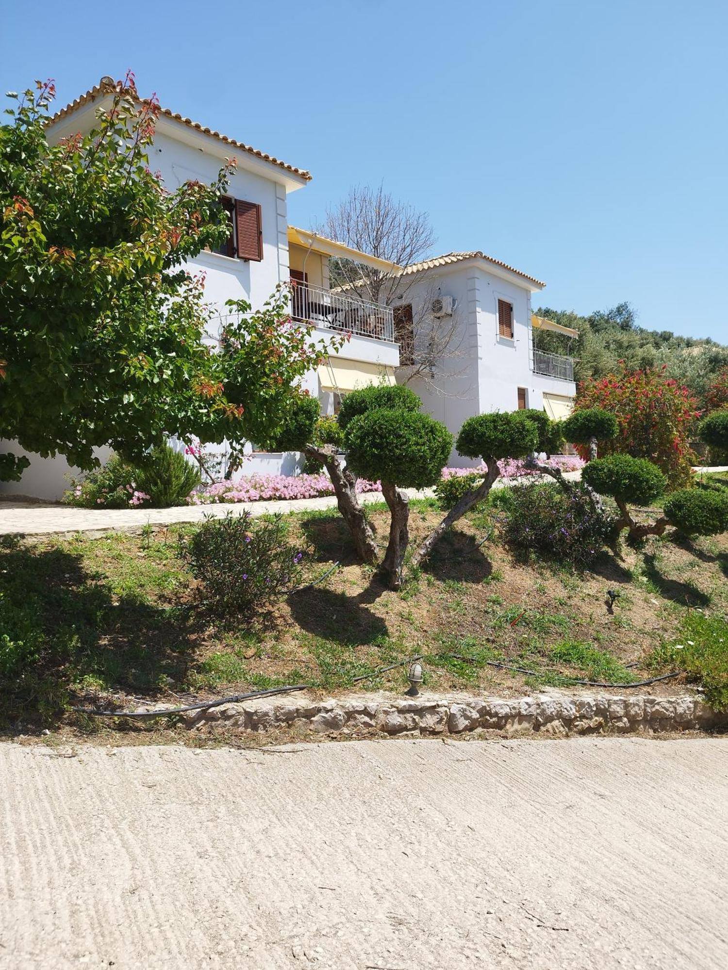 Mary'S Panorama Houses Gialova Exterior foto